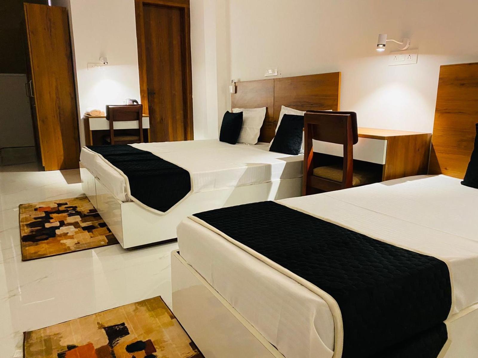 Royal Park Inn Greater Noida Eksteriør bilde